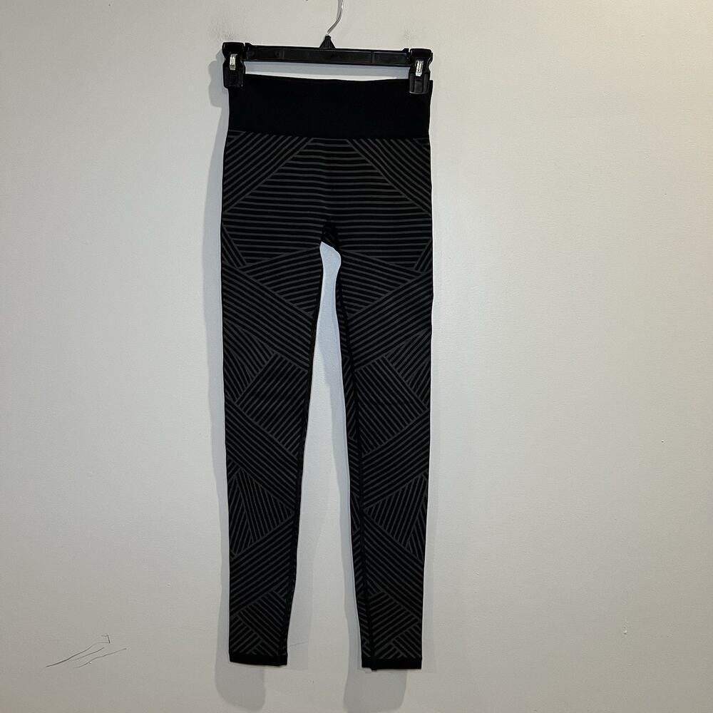 Ivivva By Lululemon Seamless Leggings For Girls Size‎ 10 Activewear Athleisure